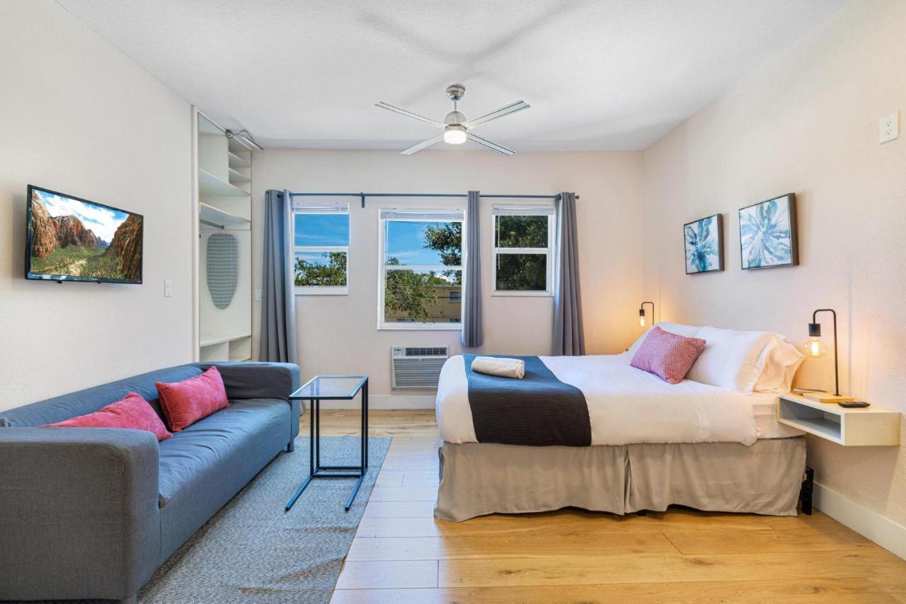 Bloom Hideaway - Mins To Las Olas & Beach Форт Лодърдейл Екстериор снимка